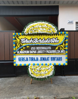 Papan Bunga Duka di Malin Deman